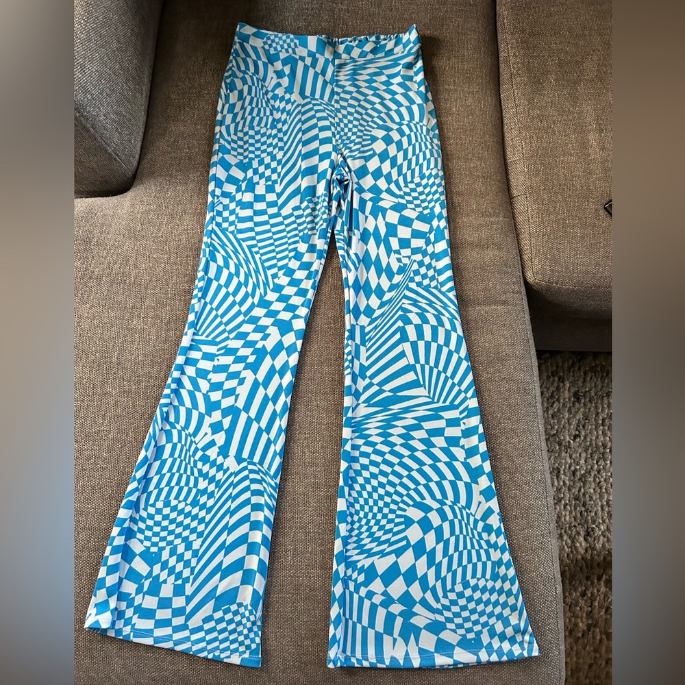 Flared bottom pants